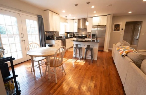 Candler-McAfee House | Cozy Ranch Style Home in Decatur, GA