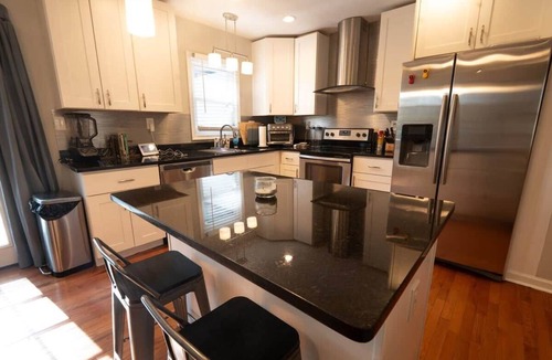 Candler-McAfee House | Cozy Ranch Style Home in Decatur, GA