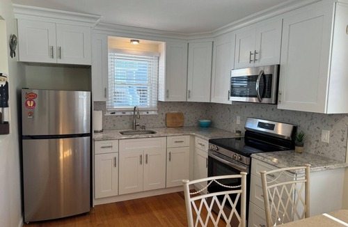 Townsend's Inlet House | Cozy Sea Isle City Beach Block Unit - 1st Floor