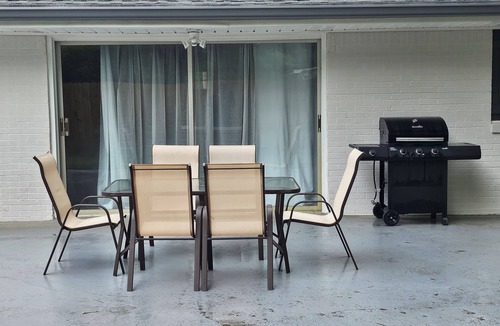 Mableton House | Cozy @ Six Flags, Atlanta!