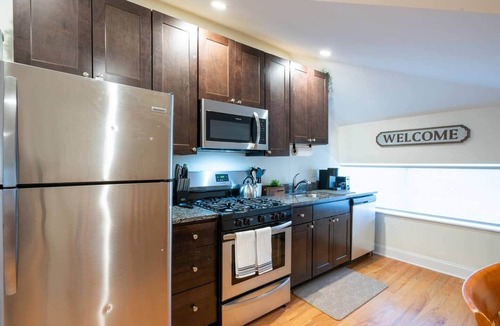 Foxcroft Square Apartment | Cozy Spot In Jenkintown w/Free Parking