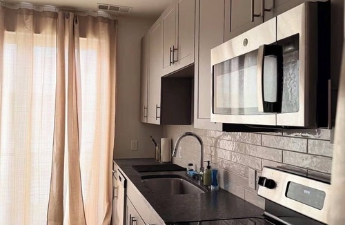 East Side Apartment | Cozy Studio Apt 1.5 Miles to Mercedes Benz Stadium