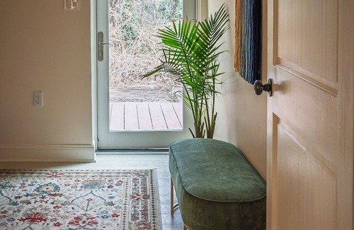 Hendersonville House | Cozy suite w/private terrace central location
