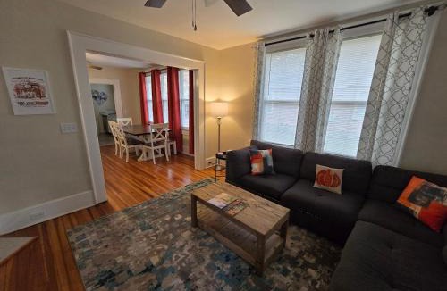 Sans Souci House | Cozy Swamp Rabbit - Sans Souci Greenville Furman