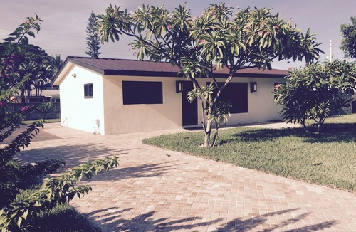 Boca Raton House | Cozy Upscale East Boca House