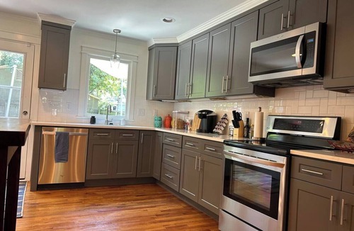 Villa Heights Cottage | Cozy Villa Heights Cottage