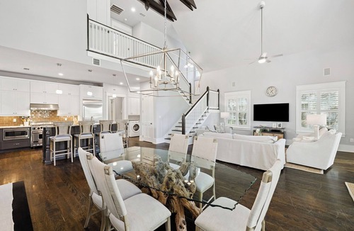Forest District House | Cozy WaterColor Escape Near Camp Pool