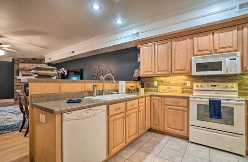 Young Harris Condo | Cozy Young Harris Condo Near Lake Chatuge!