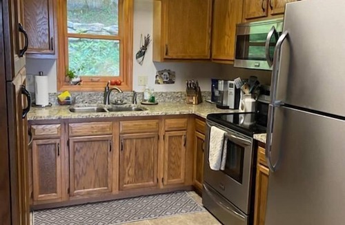 Beech Mountain House | CR-152 Discounted Concert Packages! Cardinal Crossing Long Range views