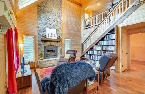Muddy Pond House | Crawford Cottage w/Fireplace & Mountain Views!