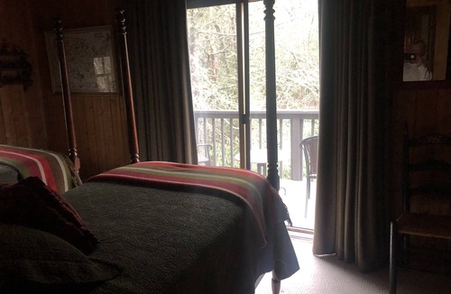 Highlands Cabin | Creek side log cabin in the woods.