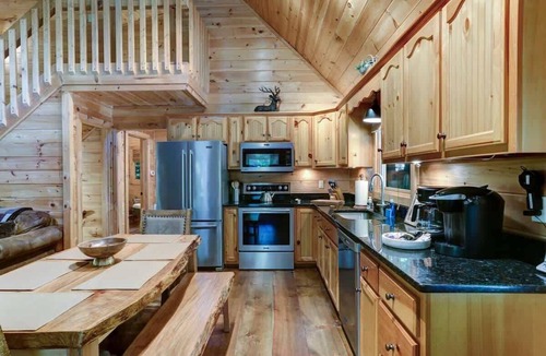 Cashes Valley Cabin | Creekside Cabin w/Hot Tub & Fishing Access