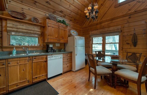 Hiawassee Cabin | Creekside Fish Cabin