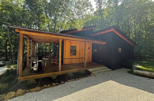 Sewanee House | Creekside Nook in Sewanee