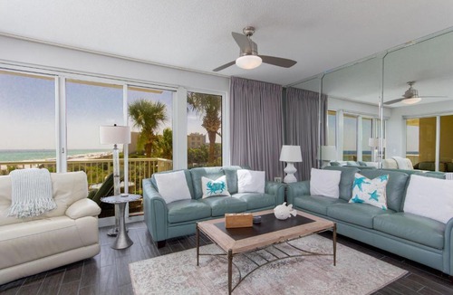 Miramar Beach House | Crescent at Miramar By BlueSwell