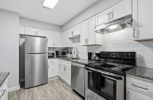Marietta Apartment | Crest at East Cobb 1828 Peaceful, Roomy 2Bd 2Bt
