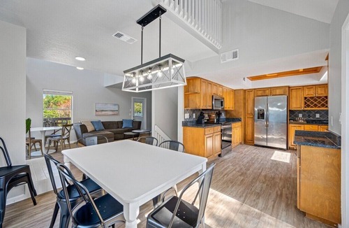 Crystal Beach House | Crystal Cove! Fantastic Crystal Beach Home!