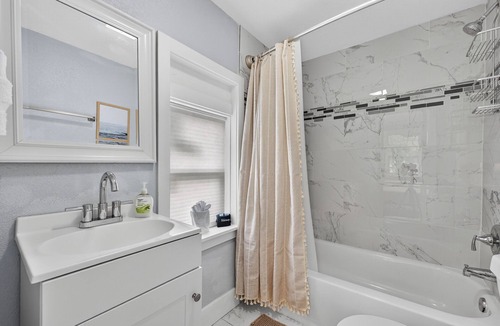 South Pensacola Cottage | Cute small studio near downtown