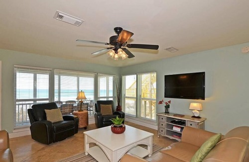 Miramar Beach House | Daily Activities Included🚤🎣👙| PRIVATE BEACH, Spacious Beachfront Townhouse☀️⛱🌊