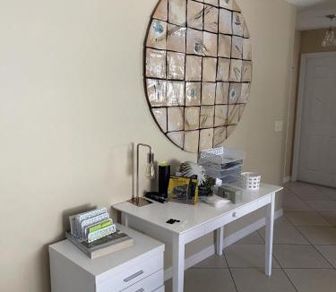 Bonnybrook Villa | Danbury - Courtyard Villa By Lake SumterVillagepeople