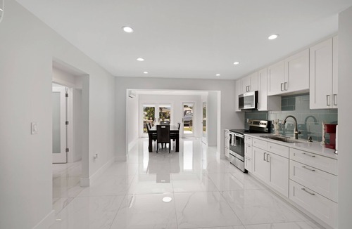 Melaleuca Gardens House | Dania Beach Unit 1 by PMI