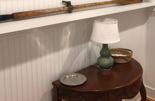 Saint Simons Heights Cottage | Darling Beach Cottage with Pool! - Great work/Play space!