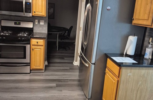 Belmont House | David's Manor! $ Nightly Specials!15min from Stone Mountain Park!