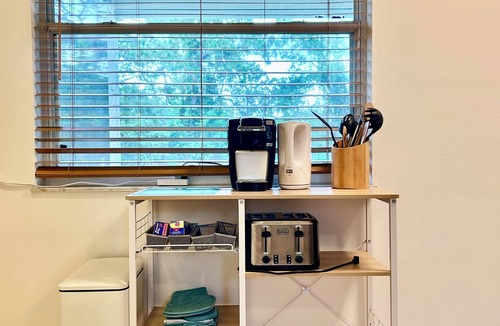 Desoto Acres Apartment | Daydream - Sarasota's slice of heaven, centrally located yet quiet