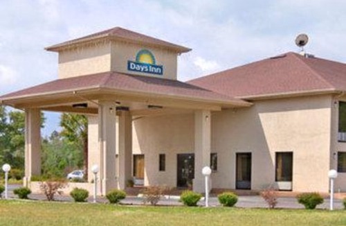 Lake City Hotel | Days Inn by Wyndham Lake City I-10