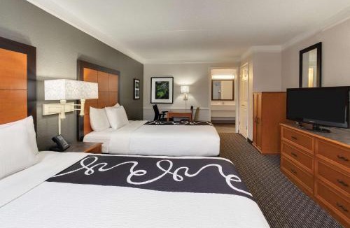 Gainesville Hotel | Days Inn by Wyndham Gainesville Florida