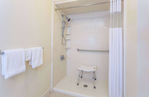 Lake Park Hotel | Days Inn by Wyndham Lake Park/Valdosta