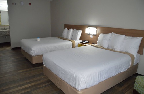 Marietta Hotel | Days Inn by Wyndham Marietta-Atlanta-Delk Road