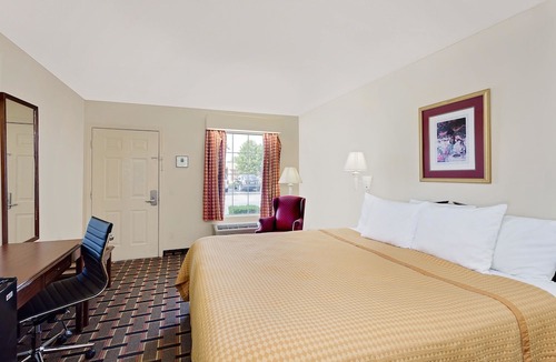 Valley Falls Hotel | Days Inn by Wyndham Spartanburg