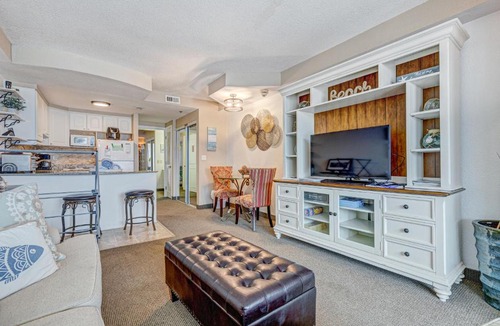 Ortona Park Apartment | Daytona Beach Resort #215