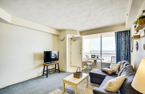 Ortona Park Apartment | Daytona Beach Vacation Rental with Beach Access