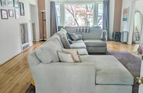 Decatur House | Decatur Family Haven, 4BR + Huge Turf Yard