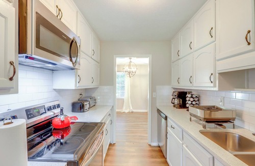 Stockbridge House | Deck & Game Room: Family Home in Stockbridge!
