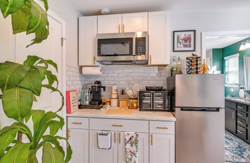 Concord Apartment | Deck, Patio! Charming Concord Studio Near Speedway