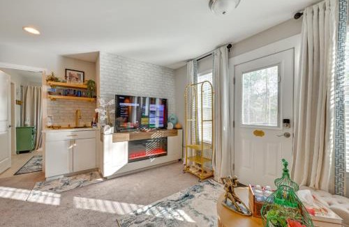 Concord Apartment | Deck, Patio! Charming Concord Studio Near Speedway