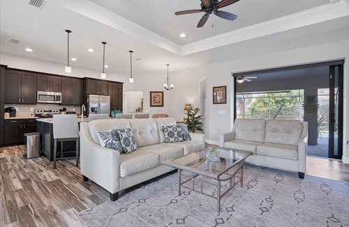 Deep Creek House | Deep Creek 3 Bedroom Private Pool and Spa Home