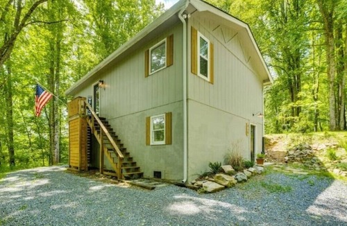 Mountain City House | Deer Run Cottage