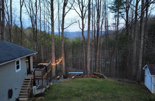Mountain City House | Deer Run Cottage