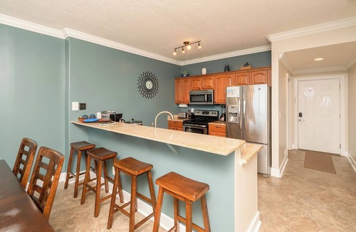 Bid-a-wee Beach Condo | Deja'Blue @ Ocean Reef beautiful 2/2 with great Gulf front balcony, family fun!