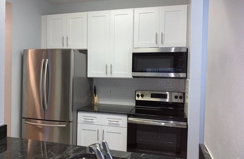 Clearwater Condo | Delightful 1 Bedroom Condo Just Minutes from Clearwater Beach.