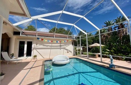 Palm Beach Country Estates House | Delightful 3 bedroom home on over 1 acre