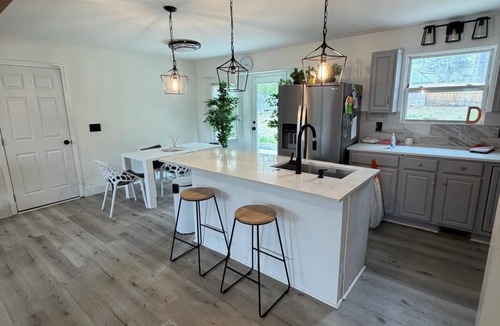 Buford House | Delightful 3-bedroom house with AC in charming Buford