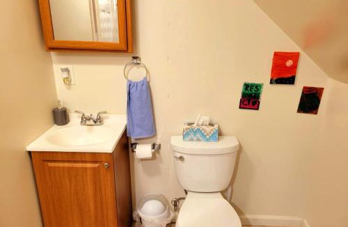 Elizabeth House | Delightful well located one bedroom attic