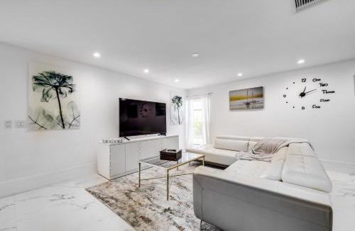 Delray Beach House | Delray Beach Home with Pool about 4 Mi to Beach!