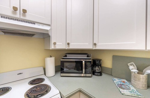 Jog Road Condo | Delray Beach Villa on the Ocean