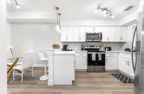 Delray Beach House | Delray Townhome | Heated Pool, Gym, 10 Min to Beach